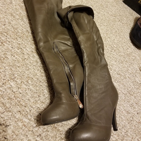 Thigh high leather boots from Mark. - Picture 2 of 5